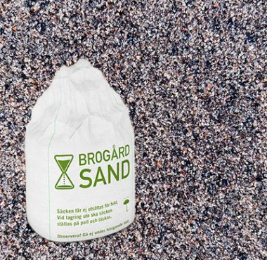 Mulldress i storsäck